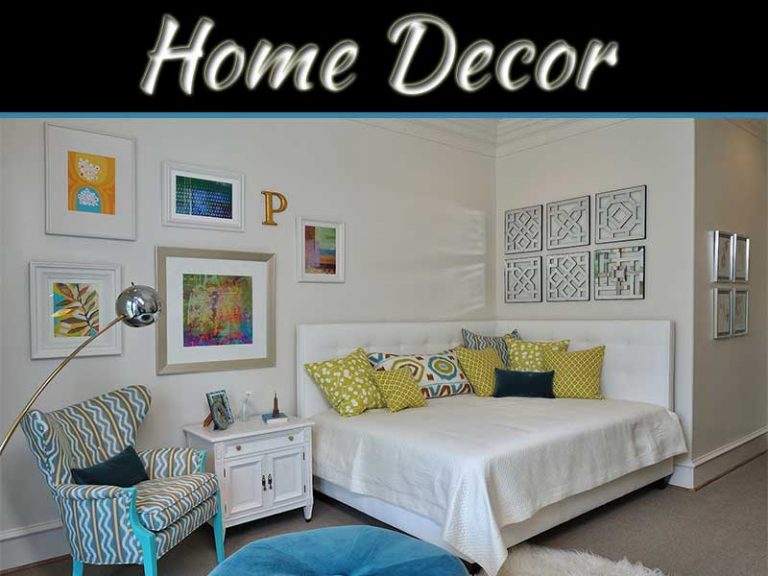 Neglected Corner: Give Them A Décor