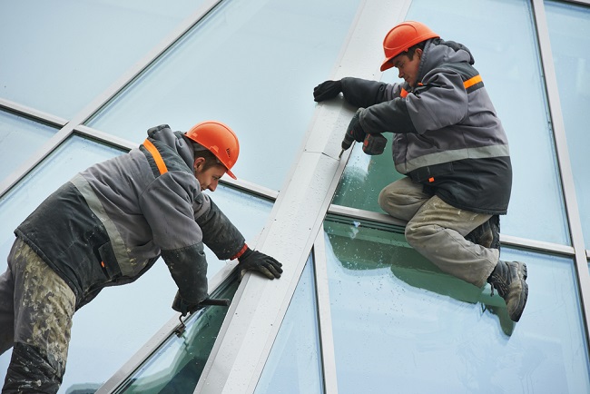 How To Choose The Best Glazier