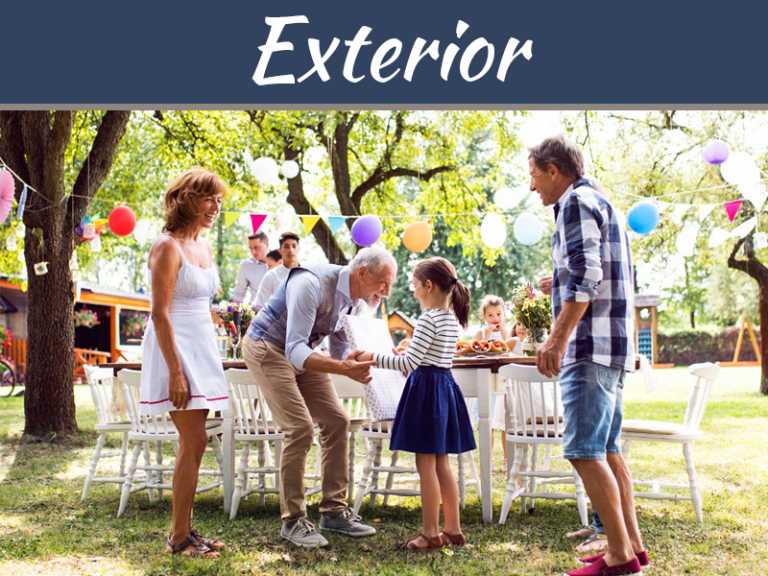 10 Great Ways To Prepare Your Outdoor Space For A Summer Party