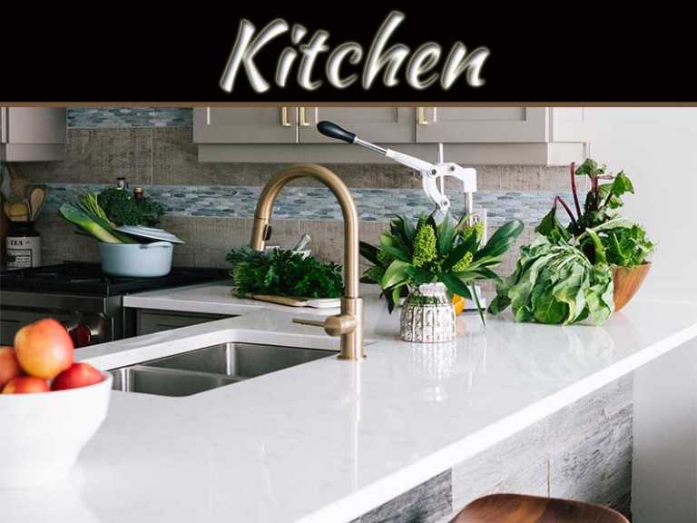 Your Kitchen Backsplash: Guide To Choosing The Right Color And Material