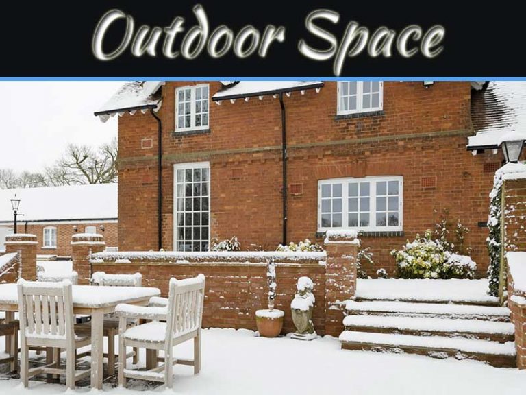 Maintaining Your Outdoor Space In The Winter